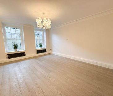 5 bedroom flat to rent - Photo 4