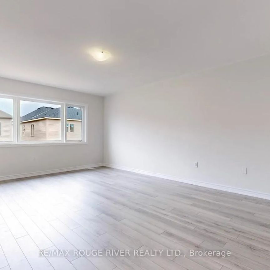 15 PRUDHOE TERRACE - Photo 1