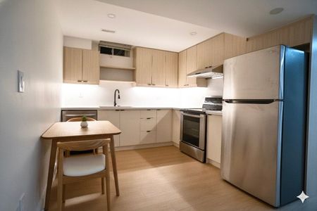 For Lease - 18 Macbride Crescent, Vaughan, Ontario - Photo 3