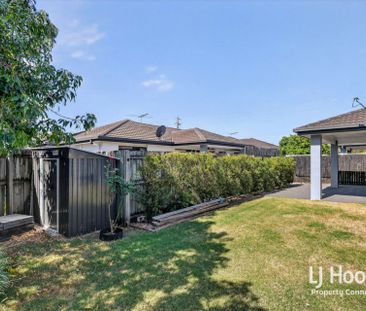 No Carpets! Fabulous Duplex - Photo 6