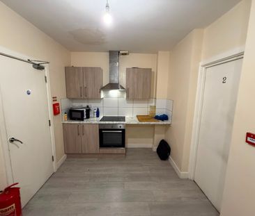 Studio Flat, Waverley Gardens, NW10 - Photo 4