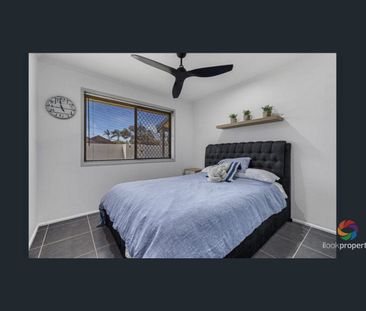 Close to the beach. - Photo 4