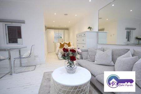 1 Bedroom Studio To Rent - Photo 2