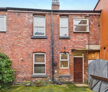 408 Abbeydale Road, S7 - Photo 2