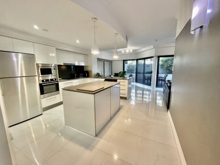 4/73 Spence Street, Cairns City, QLD 4870 - Photo 4