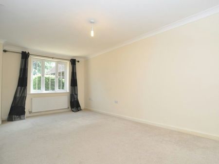 Flat to rent on - Photo 3