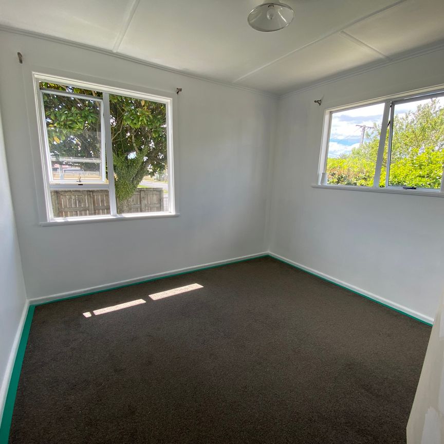 Charming 3 Bedroom Home in Te Puke - Photo 1