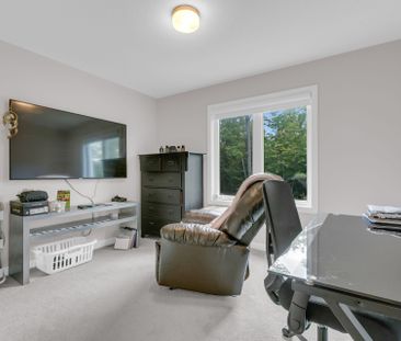 For Lease - 360 Appalachian Circle, Barrhaven, Ontario - Photo 1