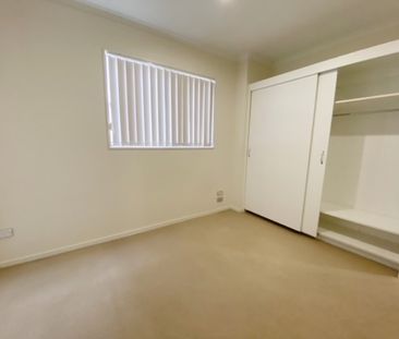 NEWMARKET - Two Bedroom Two Bathroom Apartment - Photo 1