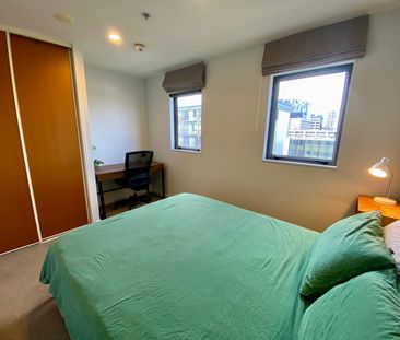 421 Queen Street – 904 - Photo 4