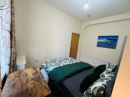 Balfour Avenue, Room 1, ALL BILLS INCLUDED, BT72EX, Belfast - Photo 3