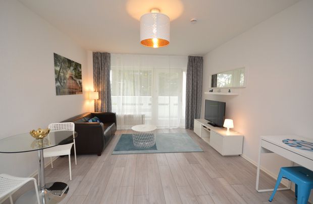 City-Residence: Schickes Apartment mit Internet und Balkon in ruhiger Lage von Neu-Isenburg - Photo 1