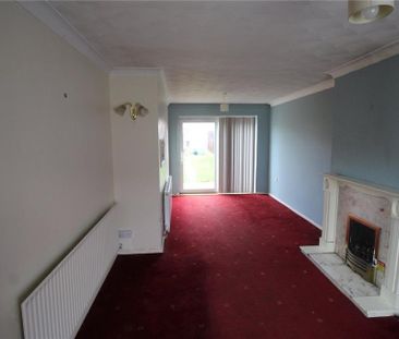 3 bedroom terraced house to rent - Photo 2