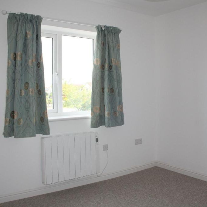 3 bedroom flat to rent - Photo 1
