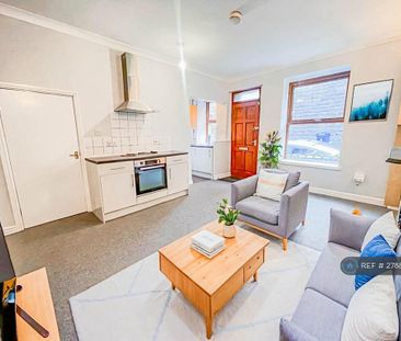 2 bedroom terraced house to rent - Photo 1