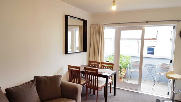 Sunny Ponsonby Apartment - Photo 1