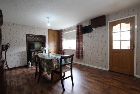 39 Crowhill Road, Waringstown, BT66 7SL - Photo 3