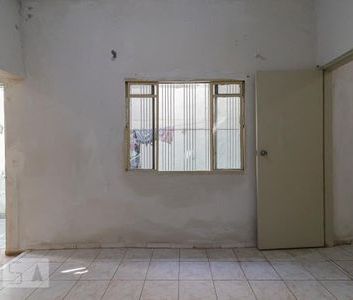 Casa para alugar com 80m², 2 quartos e sem vaga - Foto 2