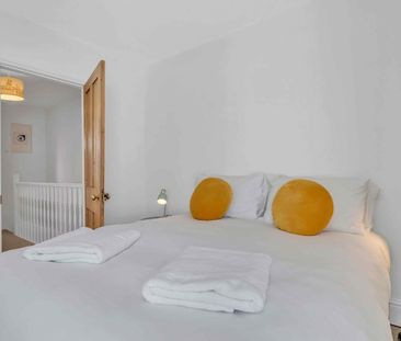 2 Bed Semi-Detached House, Millfield Cottages, BN2 - Photo 1
