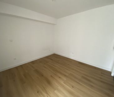 APPARTEMENT F1 BIS MEUBLÉ AVEC COURETTE - QUARTIER SAINT PIERRE - Photo 6