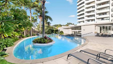 Magnificent Mirage - Photo 5