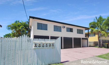 4/17 Maroong Street, Currajong, QLD 4812 - Photo 4