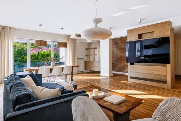 Przestronny apartament z tarasem Syta Odnowione – zdjęcie 1