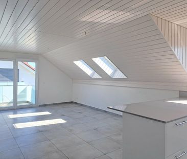 COLLÈGE 22, Appartement de 3.5 pièces aux combles - Photo 1