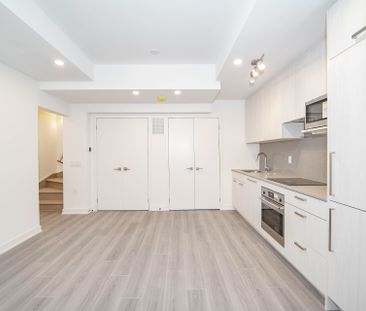 For Lease - 69 Curlew Drive Unit# #122, Toronto, Ontario - Photo 3