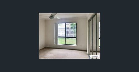 Beautiful FOUR bedroom home in lovely estate! - Photo 2