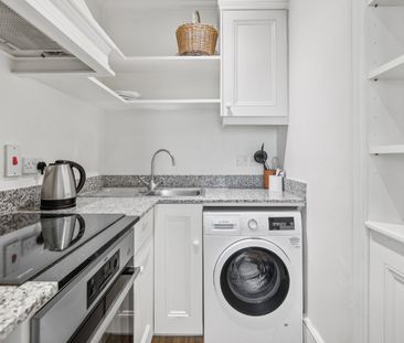 Lennox Gardens, London, SW1X - Photo 4