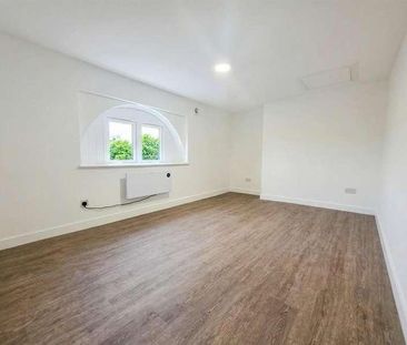 Silver Street, Enfield, EN1 - Photo 6