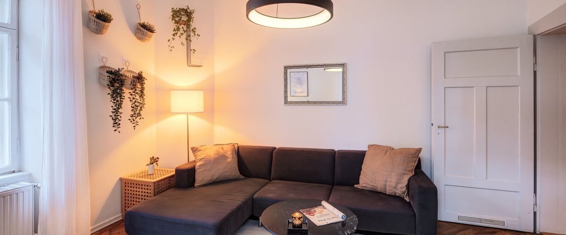 Cozy living in listed historic building - Photo 1