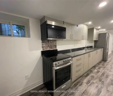 20 Kew Beach Avenue #Lower - Photo 1