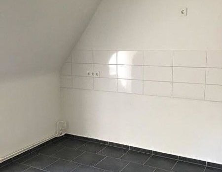 Gemütliche Dachgeschosswohnung zum Wohlfühlen - Photo 1