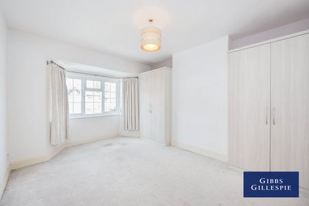 4 Bedroom House to rent - Photo 2