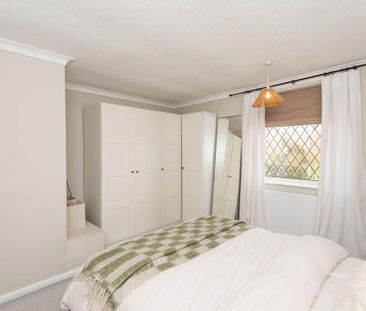 2 bedroom semi-detached house to rent - Photo 5