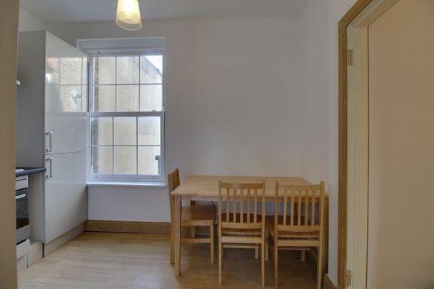 4 bedroom apartment to rent - Photo 1