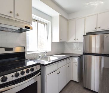 4570-4590 Queen Mary - Photo 5