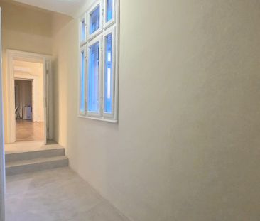 Armeneasca Etaj in vila / Showroom/ It/ Creatie - Fotografie 6