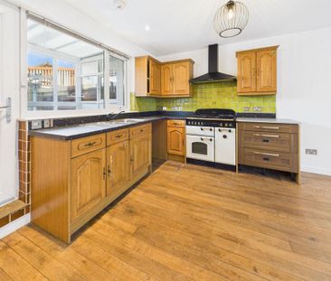 1 bedroom semi-detached bungalow to rent - Photo 6