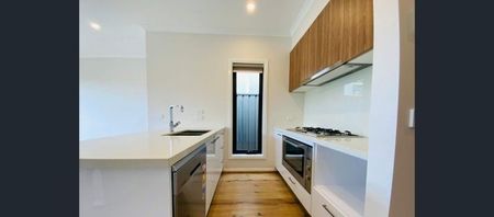 3 Bedroom Home in Near New Condition - Photo 5