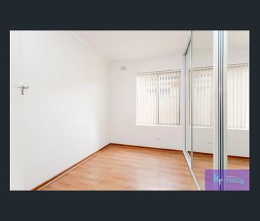 A Great Position In A Tight Knit Area By The Sea! - Photo 5