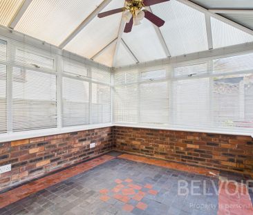 2 bedroom end of terrace house to rent - Photo 3