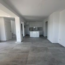 Βίλα για ενοικίαση - Λαύριο, - Photo 1