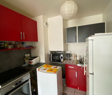 Location Appartement 2 pièces 34m² PETIT COURONNE 76650 - Photo 3