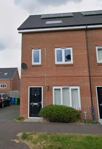 Wastdale Road, Manchester, M23 - Photo 3