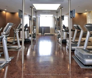 For Lease - 15 Greenview Avenue Unit# 910, Toronto, Ontario - Photo 1