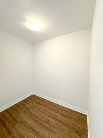 For Lease - 430 Square One Drive Unit# 2510, Mississauga, Ontario - Photo 2