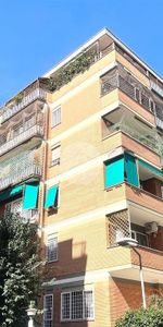 Monolocale in affitto - Photo 3